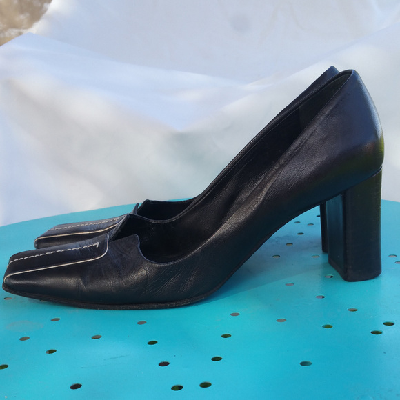 Prada Sz 37.5 Vintage Black Leather Cuban Heels - Picture 4 of 8